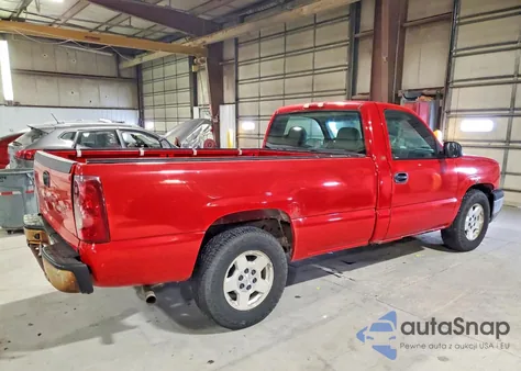 2003 Chevrolet Silverado C1500 z USA, uszkodzony, nr VIN 1GCEC14X43Z247208